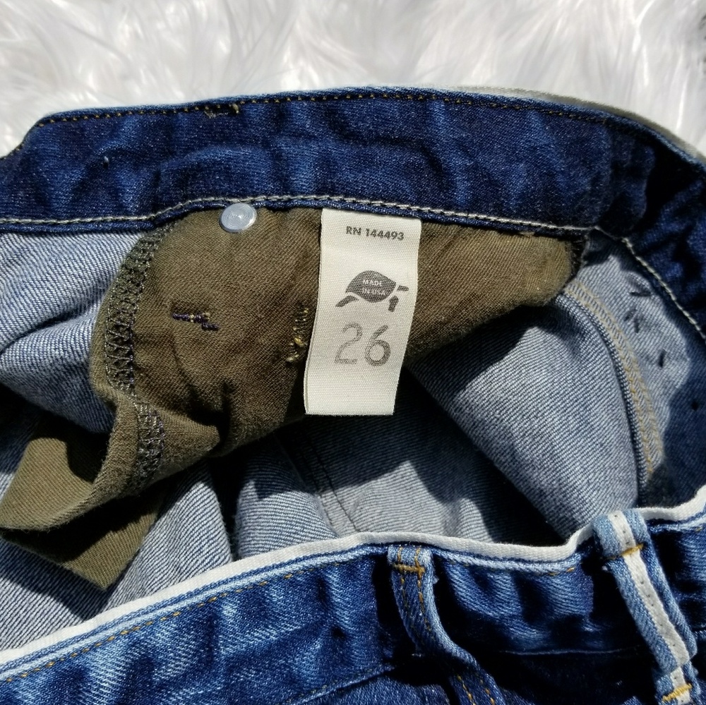 Tortoise Bellatula Crop Flare Jeans - Picture 6 of 8